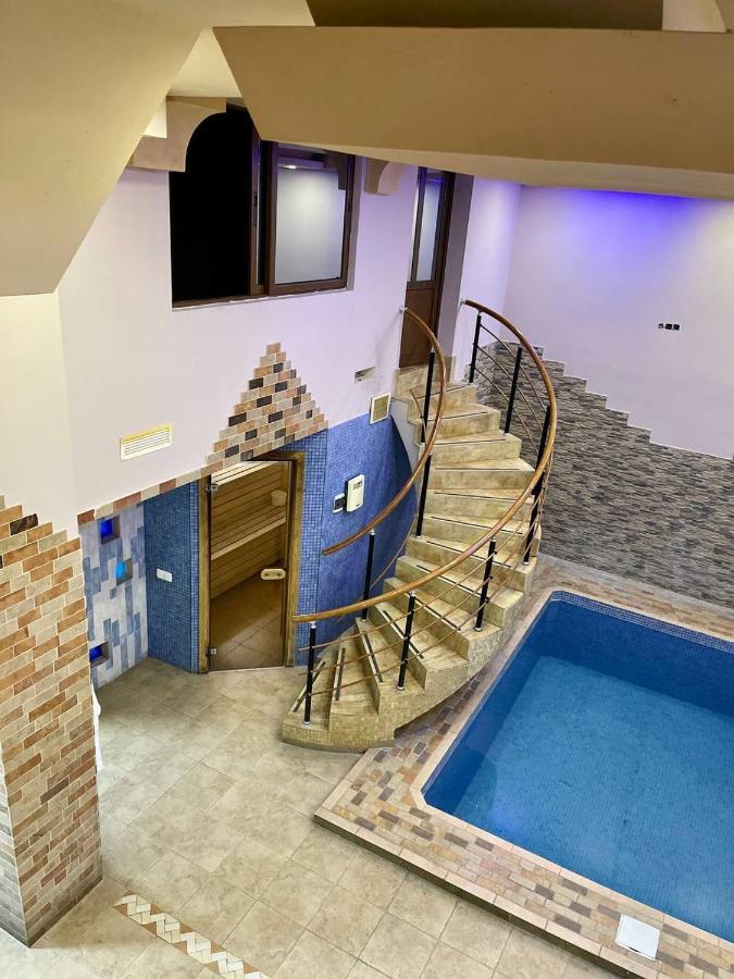 Joy Hotel Yerevan Bagian luar foto