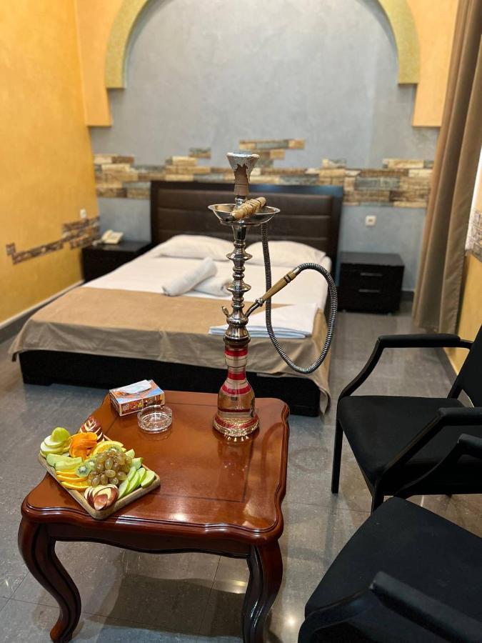Joy Hotel Yerevan Bagian luar foto